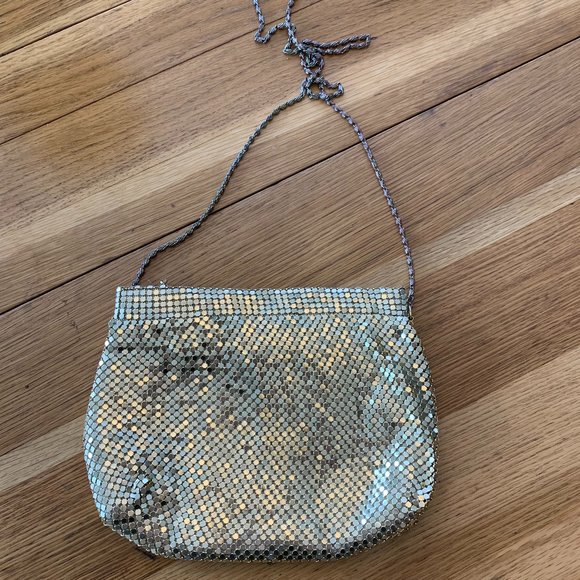 Bags by Marlo Gold Metal Mesh Chain Purse - Picture 1 of 3